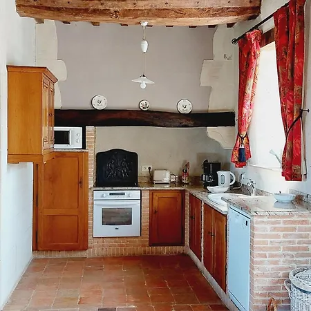 Le Domaine Des Roseraies- Les Roseraies By Interhome *