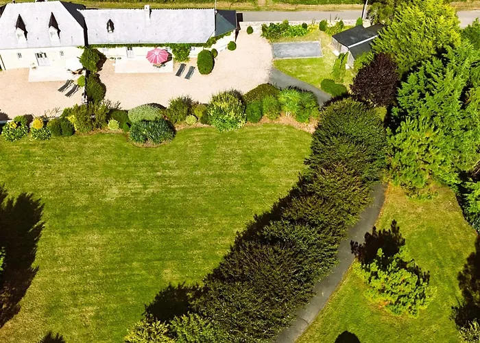 Le Domaine Des Roseraies- Les Roseraies By Interhome